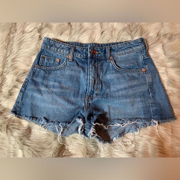 H&M Divided Womens Cut off Shorts 8 - Picture 1 of 3
